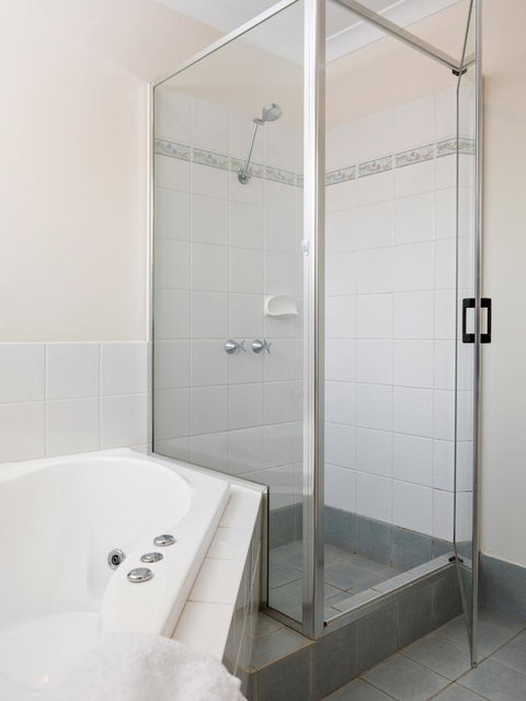 Cooper Street - Accommodation Broadbeach 15