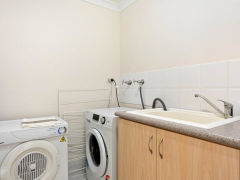 Cooper Street - Accommodation Broadbeach 36