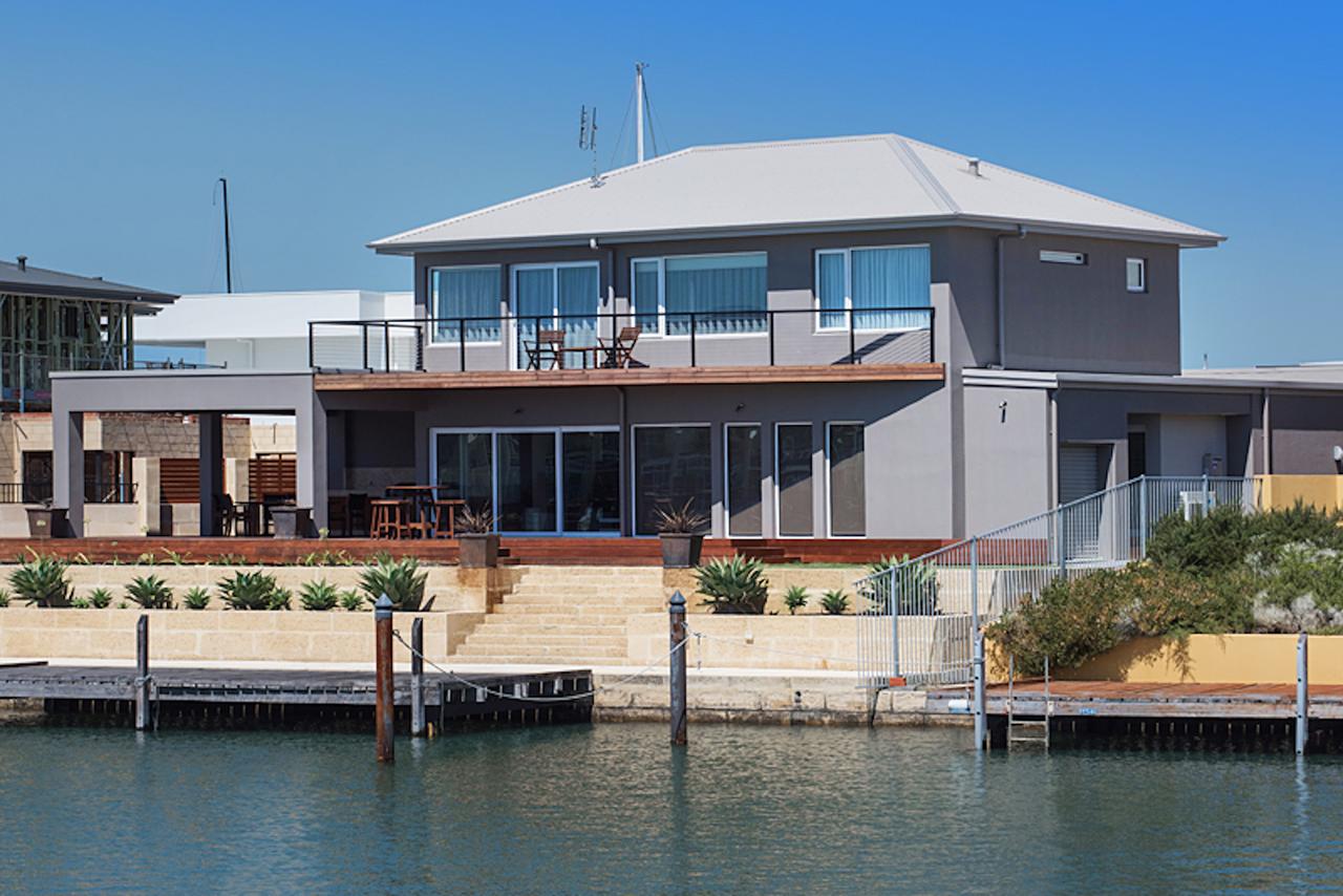 Geographe WA Accommodation Broadbeach