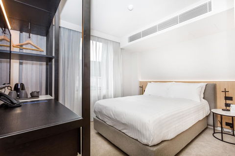 Quay Perth - Accommodation Broadbeach 2