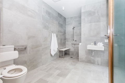 Quay Perth - Accommodation Broadbeach 9