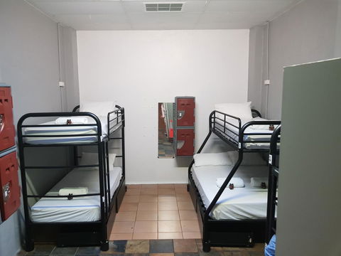 JJ's Backpackers - Accommodation Broadbeach 21