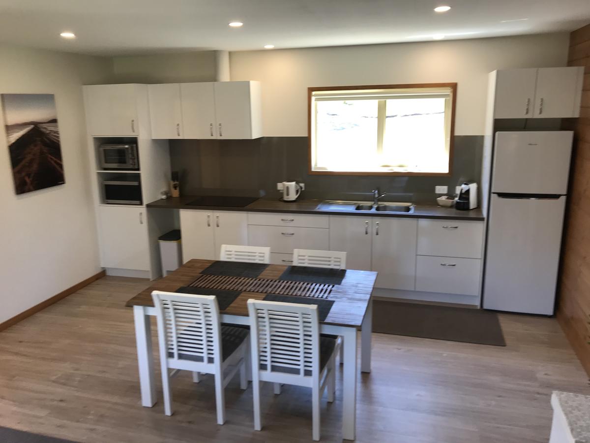 Lunawanna TAS Accommodation Broadbeach