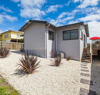 Bircoo Cottage Beach and Golf Getaway - Accommodation Broadbeach
