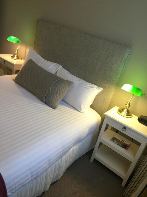 Clydesdale Manor - Accommodation Broadbeach 18