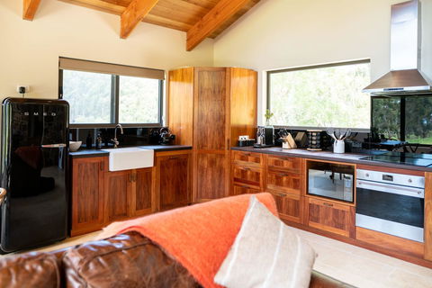 Adventure Bay Retreat Bruny Island - Accommodation Broadbeach 21