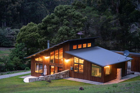 Adventure Bay Retreat Bruny Island - Accommodation Broadbeach 1