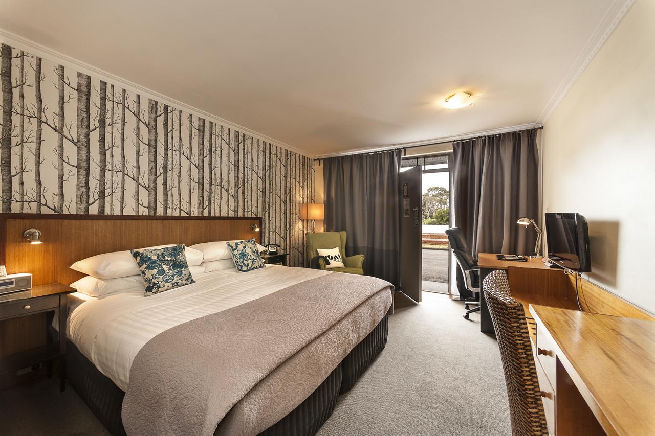 Milabena TAS Accommodation Broadbeach
