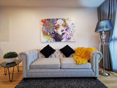 NEW 2 Rooms 2 Baths Apartment In Glen Waverley - Accommodation Broadbeach 1