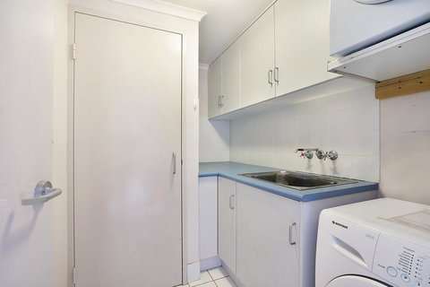 Newcastle Short Stay Apartments - Sandbar Newcastle Beach - Accommodation Broadbeach 1