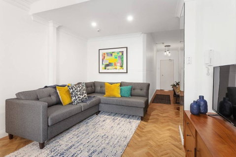 Newly Renovated Potts Point 2BR Art Deco - Accommodation Broadbeach 0