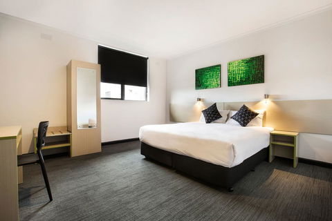 Nightcap At St Albans Hotel - Accommodation Broadbeach 0