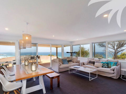 Ningaloo Formerly Willows House - Accommodation Broadbeach 0