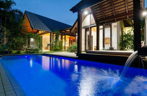 Niramaya Port Douglas Private Villas - Accommodation Broadbeach 1