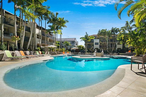 Noosa Beach Apartment On HASTING ST French Quarter Resort.Noosa Heads - Accommodation Broadbeach 0