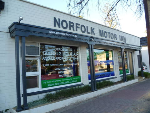 Norfolk Motor Inn - Accommodation Broadbeach 2