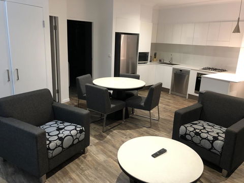 Nouveau On Young - Accommodation Broadbeach 2