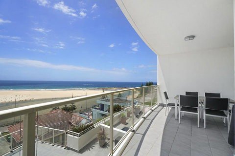 Ocean Views, Unit 24 - Accommodation Broadbeach 0
