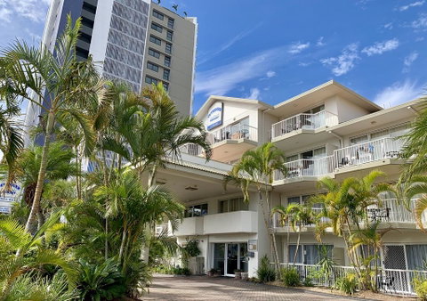 Outrigger Burleigh - Accommodation Broadbeach 0