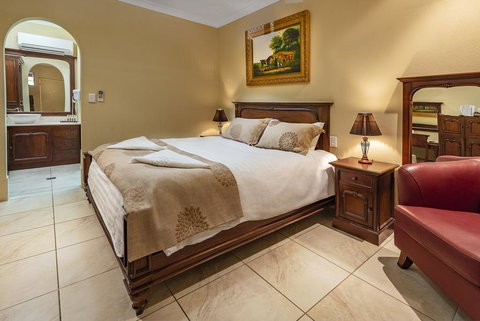 Overlander Homestead Motel - Accommodation Broadbeach 1