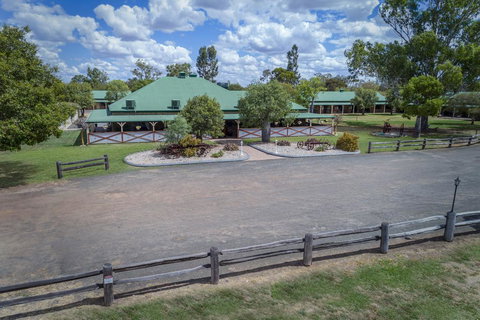 Overlander Homestead Motel - Accommodation Broadbeach 3
