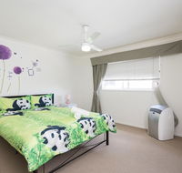 Panda Holiday -Close Mountain Ocean Pet Friendly