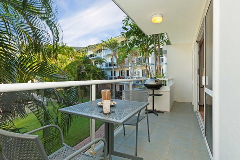 Paradise In The Tropics - Accommodation Broadbeach 0