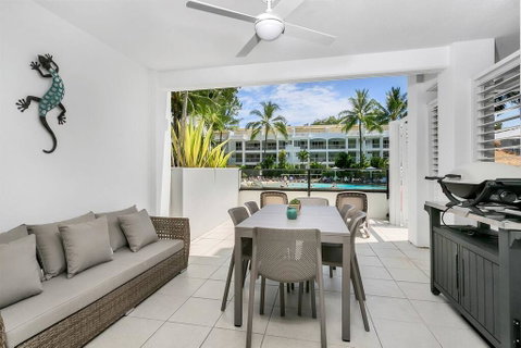 Peppers 3111- 3112 Two Bedroom Apartment Spa Suite - Accommodation Broadbeach 3