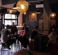 Pint On Punt Backpackers - Accommodation Broadbeach