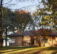 Polperro Farmhouse - Accommodation Broadbeach