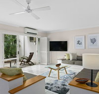 Poolside Apt. In Alamanda Beachfront Resort 41 - Accommodation Broadbeach