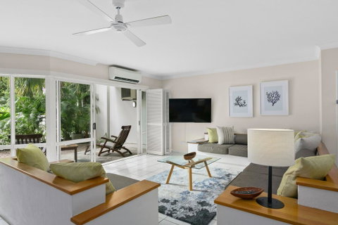 Poolside Apt. In Alamanda Beachfront Resort (41) - Accommodation Broadbeach 0