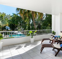 Poolside Apt. In Alamanda Beachfront Resort 54 - Accommodation Broadbeach