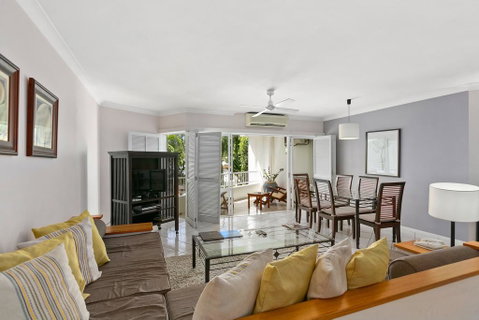 Poolside Apt. In Alamanda Beachfront Resort (67) - Accommodation Broadbeach 3
