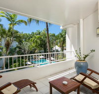 Poolside Apt. In Alamanda Beachfront Resort 67 - Accommodation Broadbeach