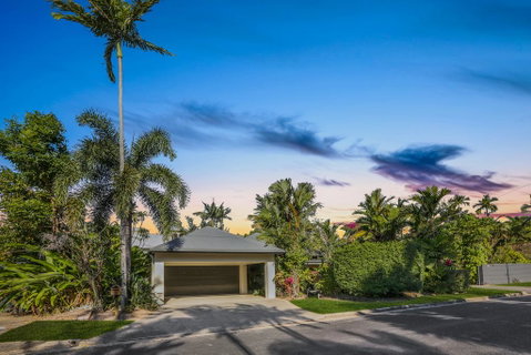Poppy's Retreat Palm Cove - Accommodation Broadbeach 1