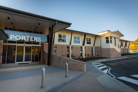 Porter's Plainland Hotel - Accommodation Broadbeach 0