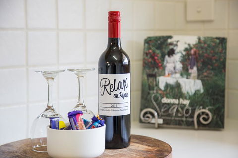 Relax On Ryan @ Robe - Accommodation Broadbeach 2