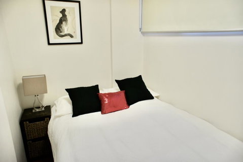 Rushcutters Bay - Pool + Parking - Accommodation Broadbeach 2