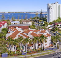 Santa Fe by the Broadwater - Accommodation Broadbeach