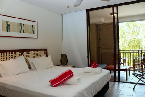 Sea Temple Private Studio 423 - Accommodation Broadbeach 0