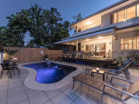 Seabreeze Beachfront - Clifton - Accommodation Broadbeach 3