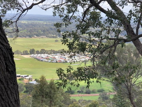 Serpentine Falls Tourist Village - Accommodation Broadbeach 1
