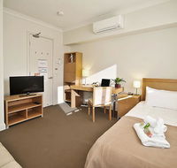 Single Room w/ Private Bathroom in Brunswick - Accommodation Broadbeach