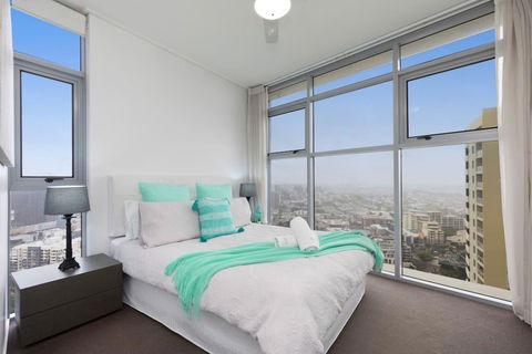 SK1 - Spotless 2BR SkyHome Long Stays Welcome - Accommodation Broadbeach 1