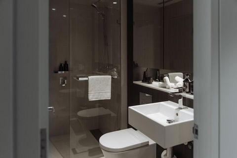 SKYE Suites Green Square - Accommodation Broadbeach 1