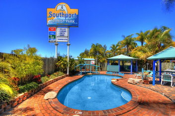 Southport Tourist Park with Accommodation Broadbeach