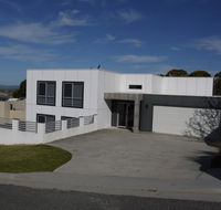 Spectacular Holiday Living - Accommodation Broadbeach
