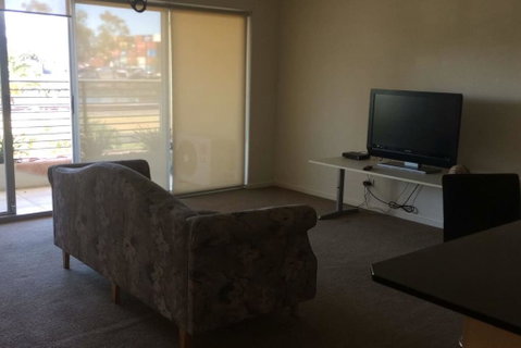 Spectacular River Views In Fabulous Footscray. - Accommodation Broadbeach 2