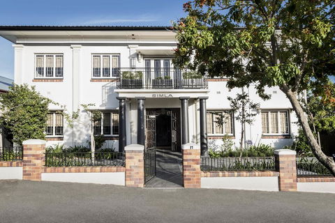 Spicers Balfour Hotel - Accommodation Broadbeach 2